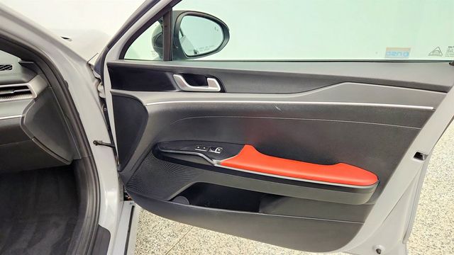 2021 Kia K5 GT-Line Automatic  - 23027638 - 24