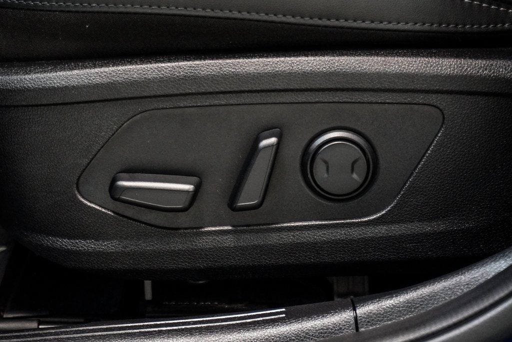 2021 Kia K5 GT-Line photo 18