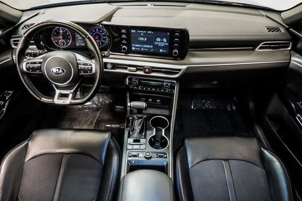 2021 Kia K5 GT-Line photo 23