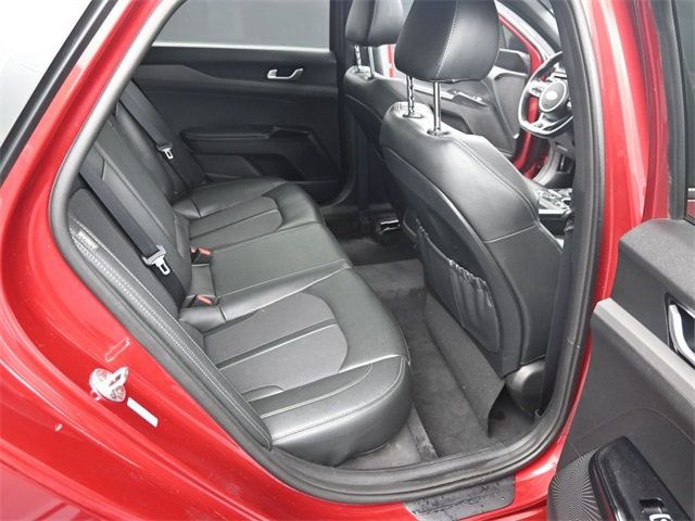 2021 Kia K5 GT-Line photo 22