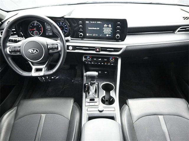 2021 Kia K5 GT-Line photo 13