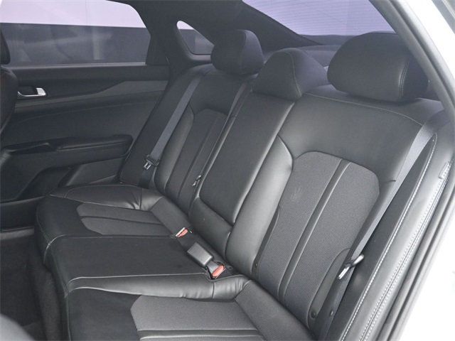 2021 Kia K5 GT-Line photo 8