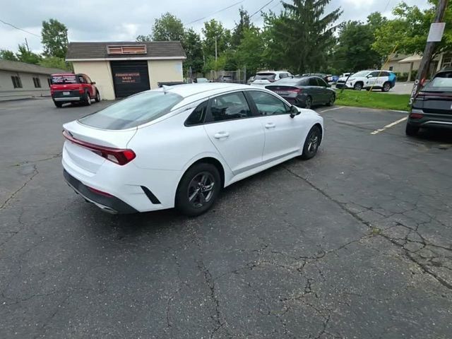 2021 Kia K5 LX - 23077433 - 1