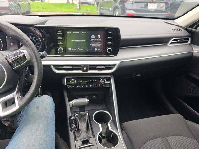 2021 Kia K5 LX - 23077433 - 2