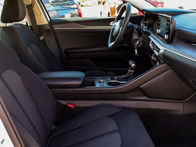 2021 Kia K5 LX - 23077433 - 37
