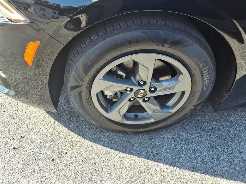 2021 Kia K5 LX Automatic FWD - 22923279 - 4