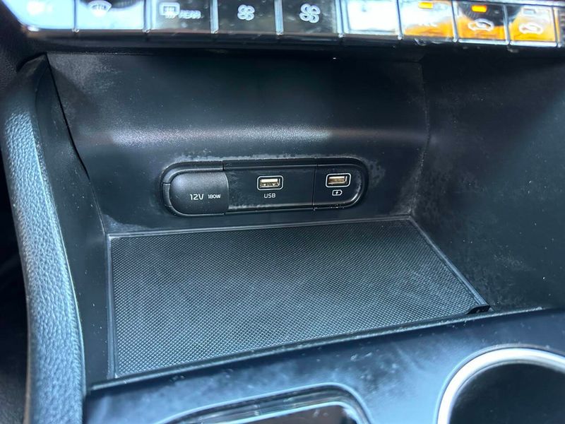 2021 Kia K5 LXS 4dr Sedan - 22921268 - 38