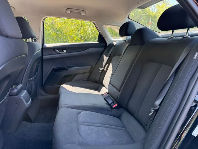 2021 Kia K5 LXS Automatic FWD - 23070236 - 19