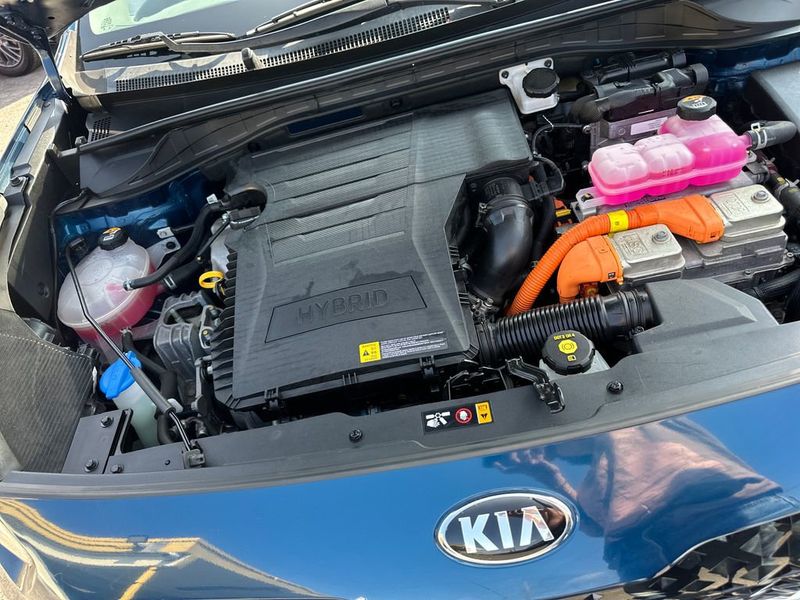 2021 Kia Niro LX FWD - 22954900 - 20