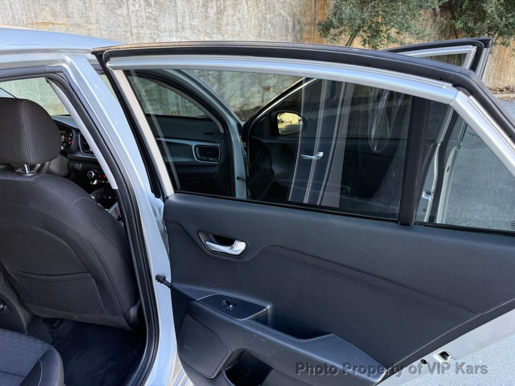 2021 Kia Rio LX IVT - 22933237 - 11