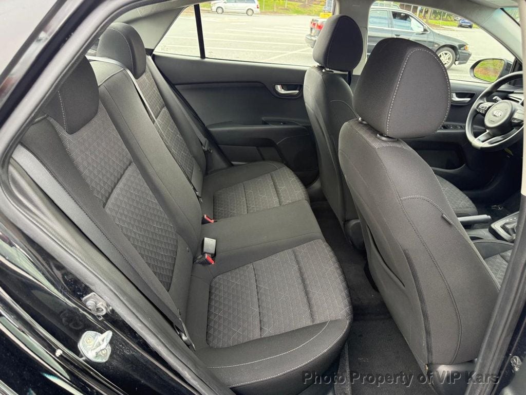 2021 Kia Rio LX IVT - 23042526 - 11