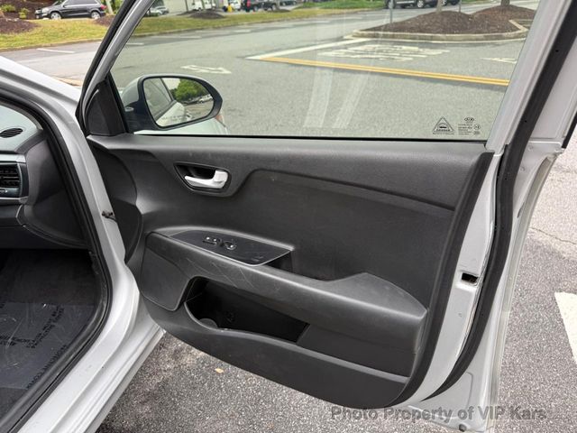 2021 Kia Rio S IVT - 23020960 - 8