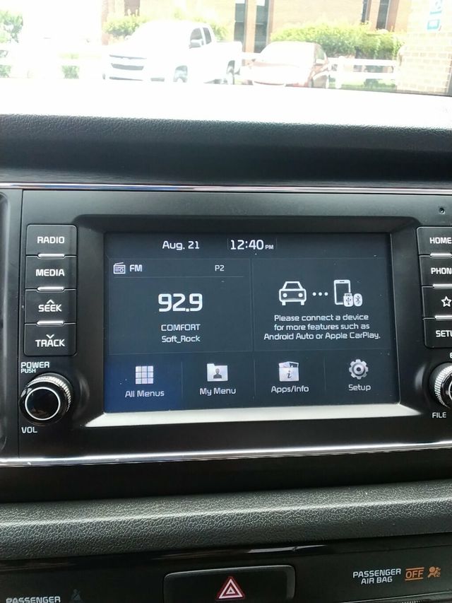 2021 Kia Sedona LX FWD - 23069976 - 22