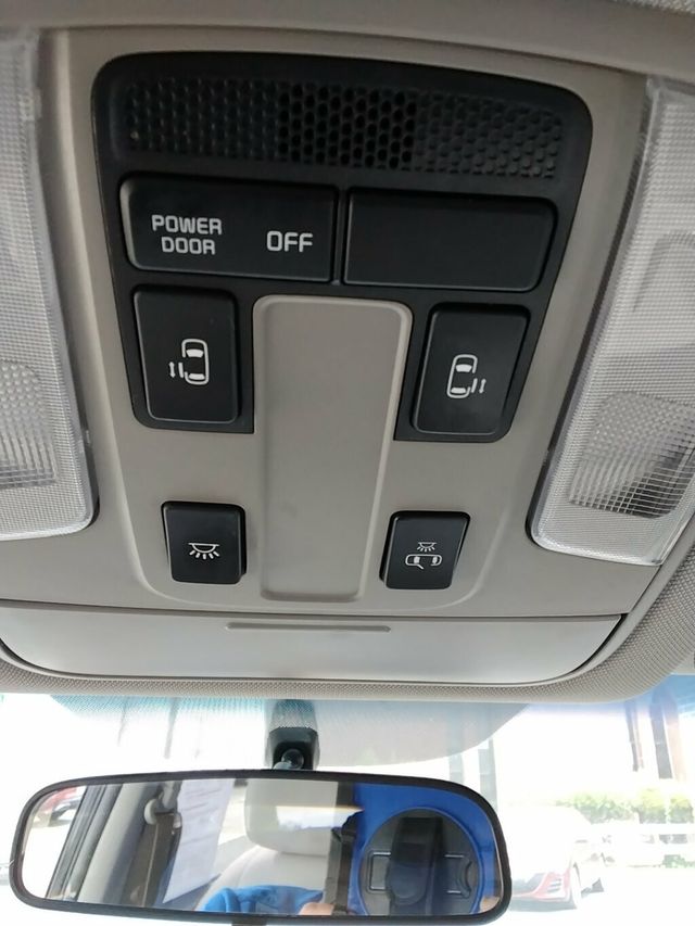 2021 Kia Sedona LX FWD - 23069976 - 25
