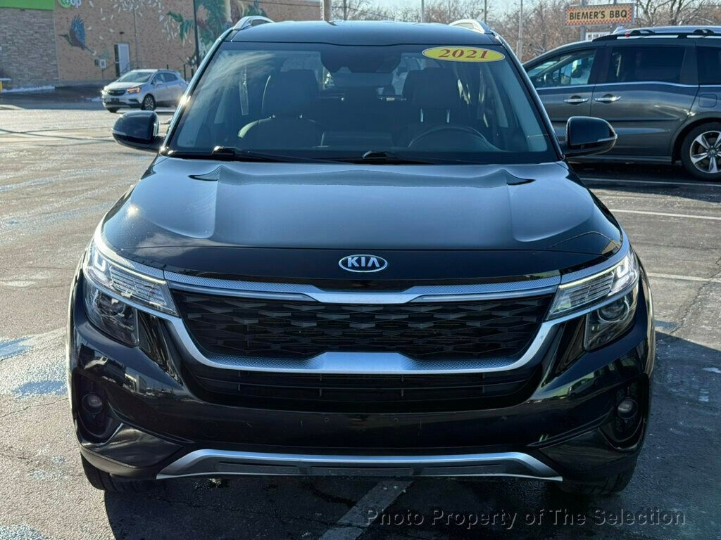 2021 Kia Seltos S photo 3
