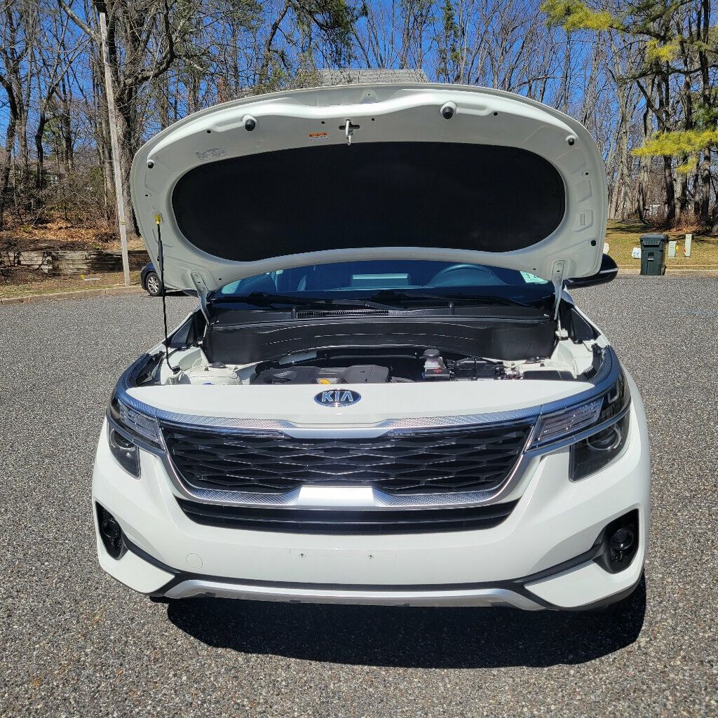 2021 Kia Seltos S photo 15