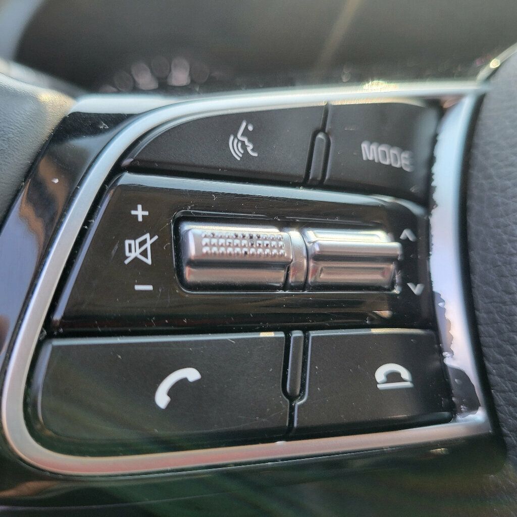 2021 Kia Seltos S photo 21