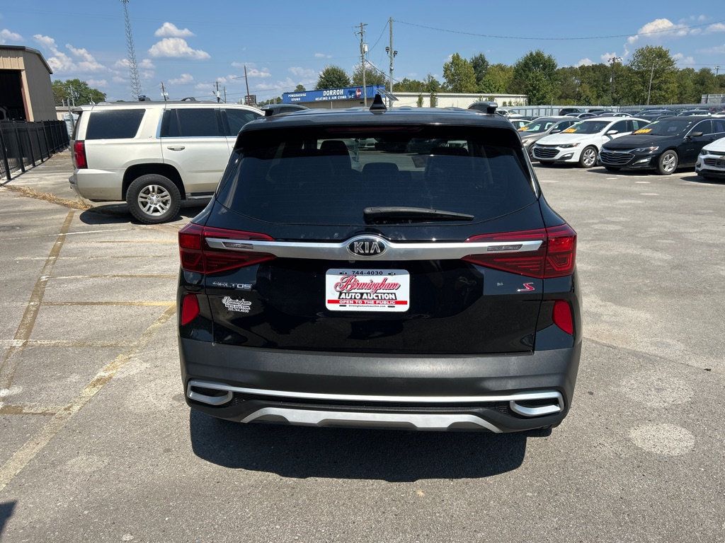 2021 Kia Seltos S photo 4