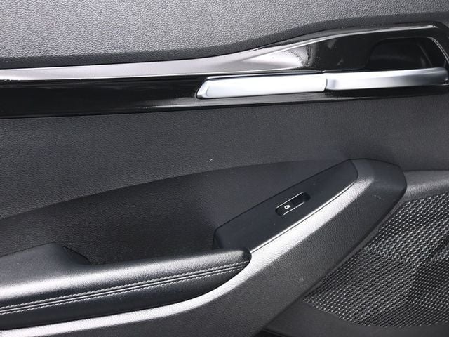 2021 Kia Seltos SX DCT AWD - 22993241 - 10