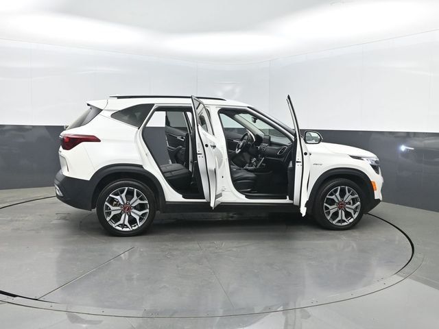 2021 Kia Seltos SX DCT AWD - 22993241 - 39