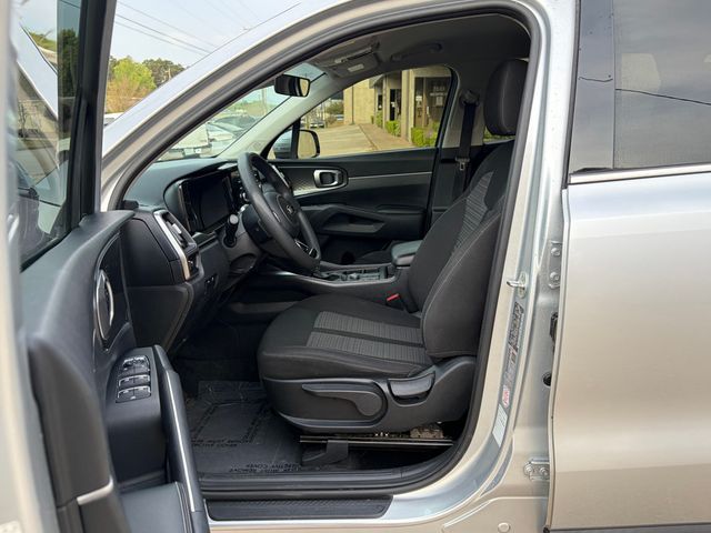 2021 Kia Sorento 2021 Kia Sorento LX - 23002718 - 21