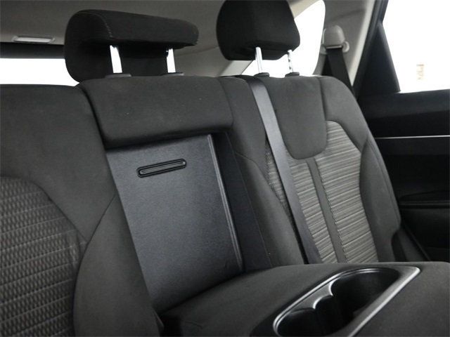 2021 Kia Sorento LX FWD - 22951602 - 19