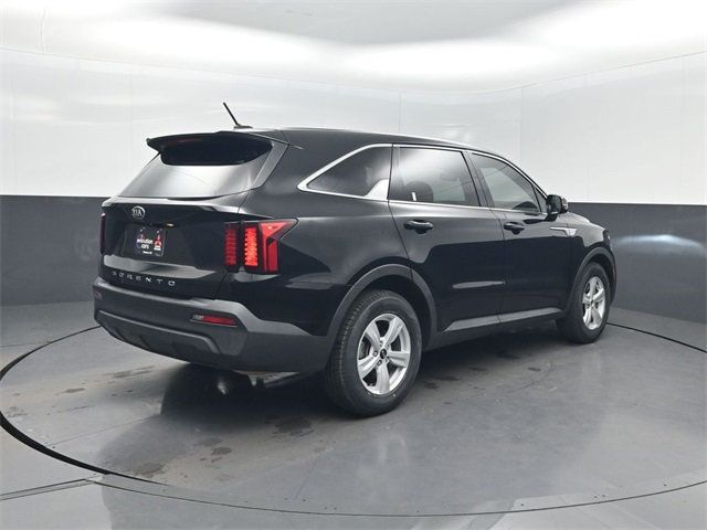 2021 Kia Sorento LX FWD - 22951602 - 32