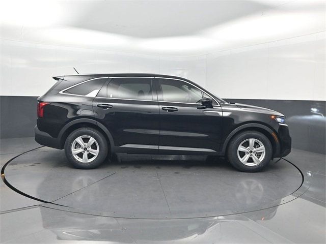 2021 Kia Sorento LX FWD - 22951602 - 33