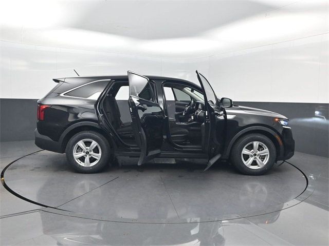 2021 Kia Sorento LX FWD - 22951602 - 37