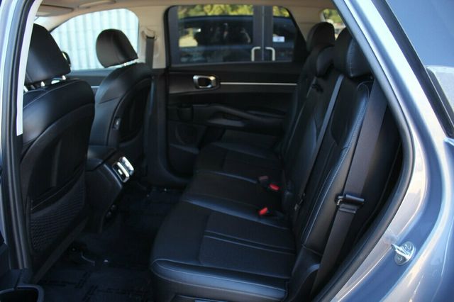 2021 Kia Sorento ONE OWNER AWD S  LEATHER MOONROOF  - 22908614 - 26