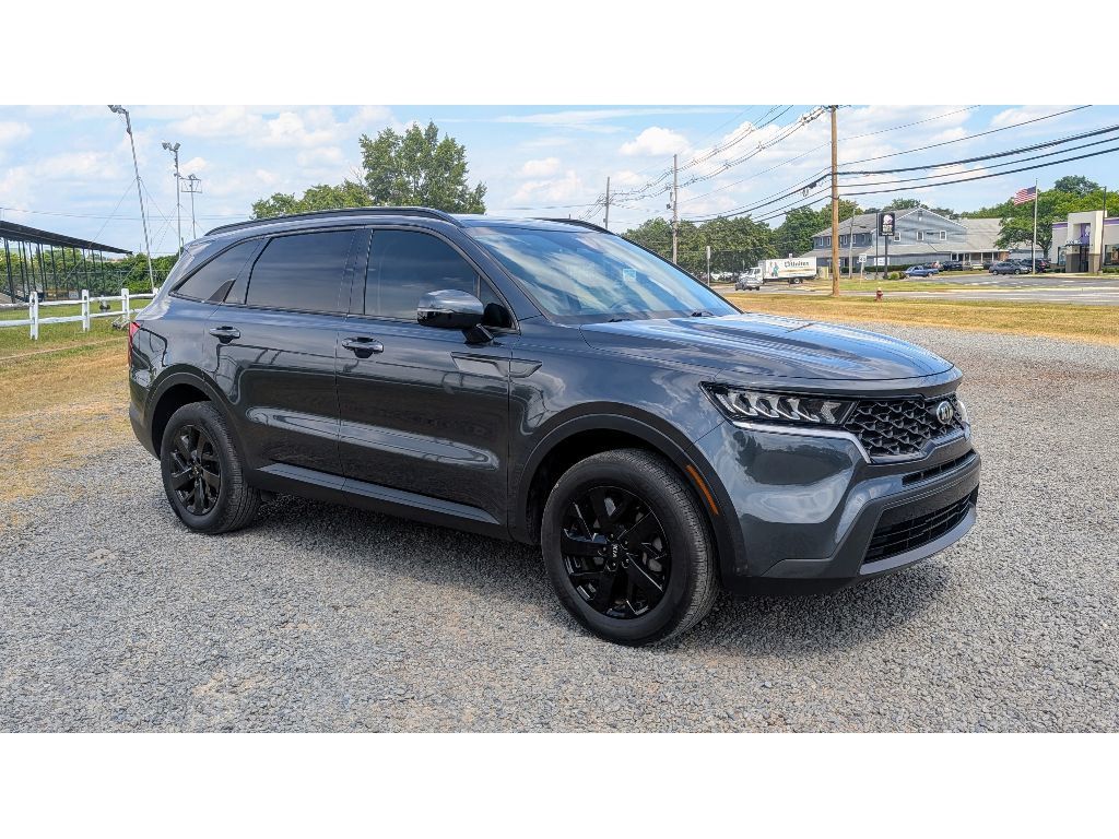 2021 Kia Sorento S photo 3