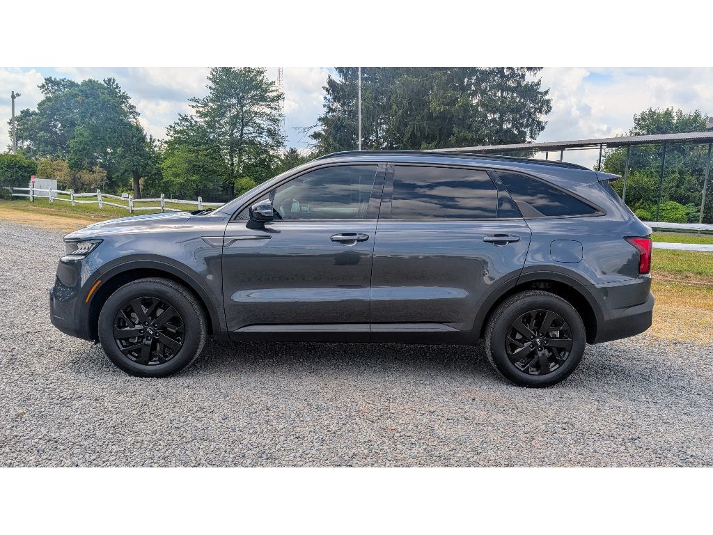 2021 Kia Sorento S photo 4