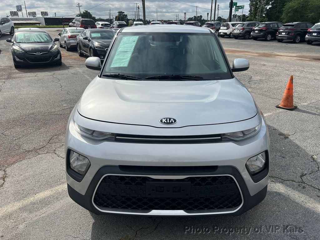 2021 Kia Soul LX photo 2