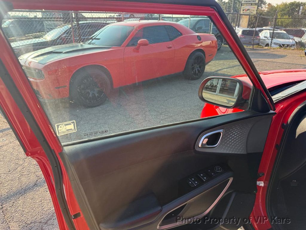 2021 Kia Soul LX photo 10