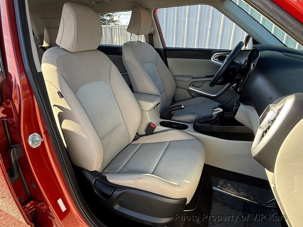 2021 Kia Soul LX IVT - 22973010 - 13