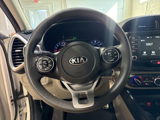 2021 Kia Soul LX IVT - 22995586 - 9