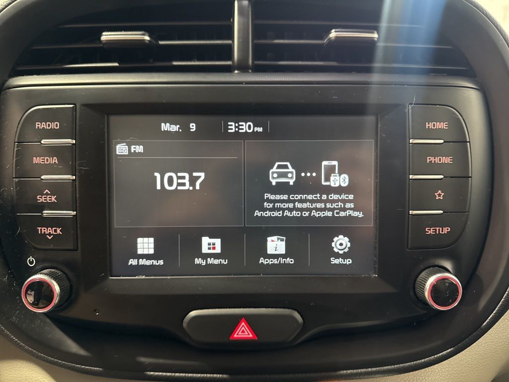 2021 Kia Soul LX IVT - 22995586 - 15