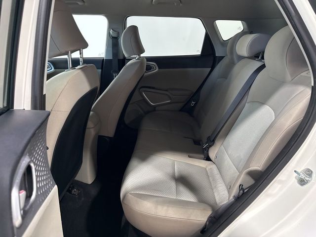 2021 Kia Soul LX IVT - 22995586 - 26