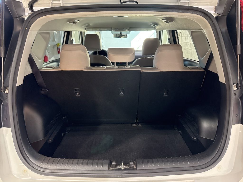 2021 Kia Soul LX IVT - 22995586 - 30