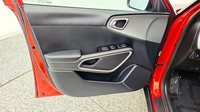 2021 Kia Soul LX IVT - 23066972 - 9