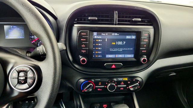 2021 Kia Soul LX IVT - 23066972 - 16