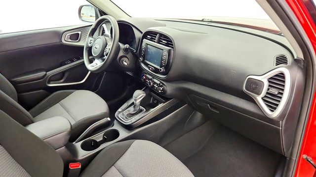 2021 Kia Soul LX IVT - 23066972 - 22