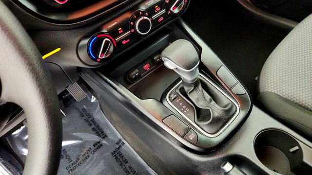 2021 Kia Soul LX IVT - 23071284 - 15