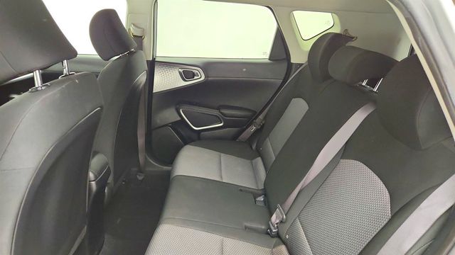 2021 Kia Soul LX IVT - 23071284 - 18