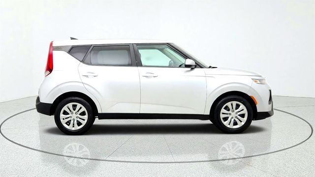 2021 Kia Soul LX IVT - 23071284 - 3