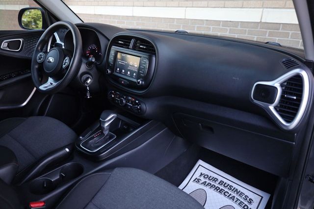 2021 Kia Soul S - 23072899 - 28