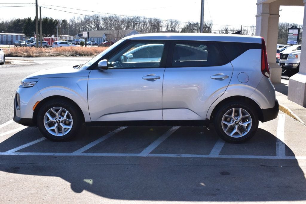 2021 Kia Soul S IVT - 22761315 - 4