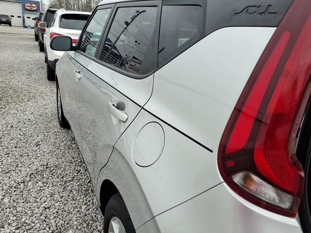 2021 Kia Soul S IVT - 22998411 - 12