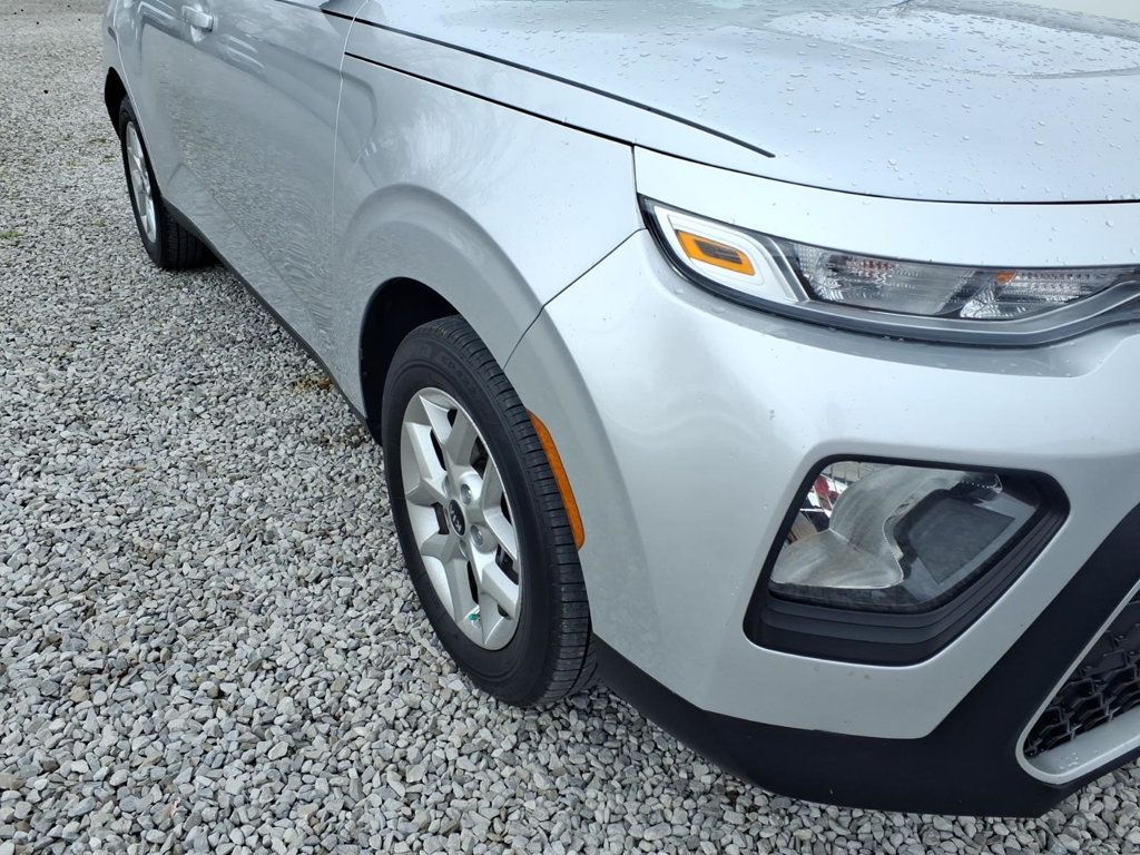 2021 Kia Soul S IVT - 22998411 - 16