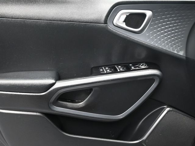 2021 Kia Soul S IVT - 22972830 - 12